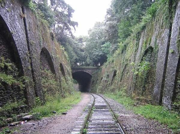 Chemin de fer de Petite Ceinture or the “Little Belt Railway”