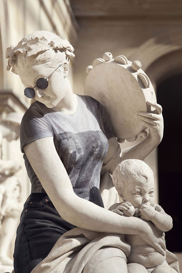 Classical-Sculptures-Dressed-Leo-Caillard