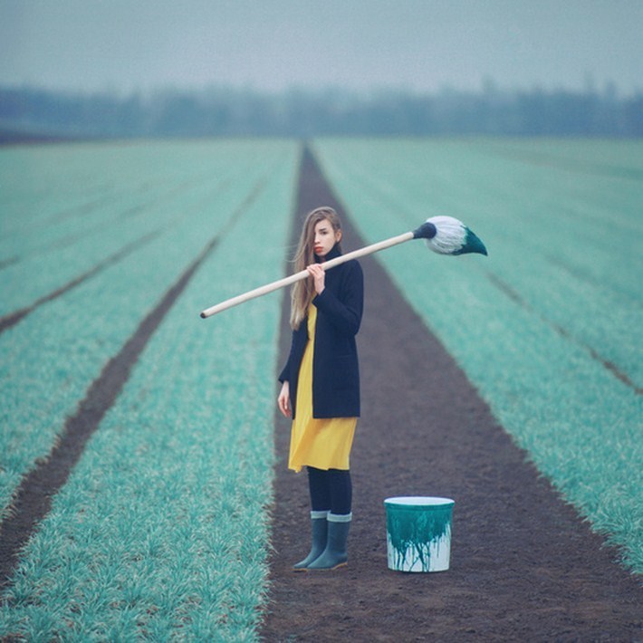 02-Stunning-Surreal-Photography-by-Oleg-Oprisco