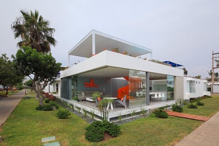 Modern-Home-Casa-Blanca-in-Lima
