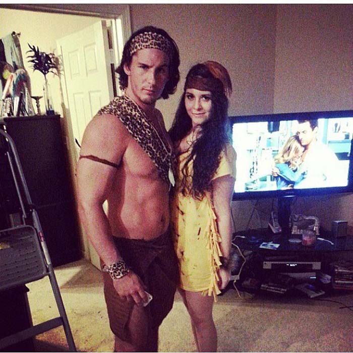 Delightful-Disney-Couples-Costumes-19
