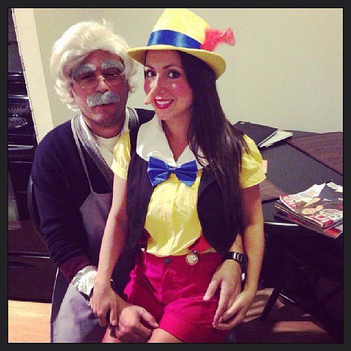 Delightful-Disney-Couples-Costumes-24