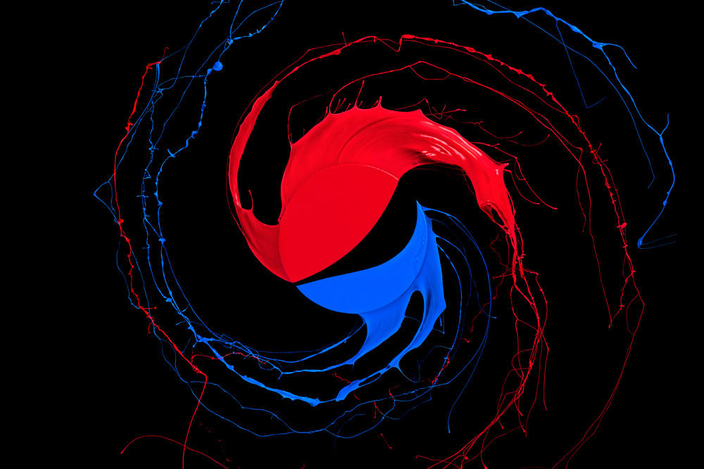 Liquid-Brand-Logos-Dipped-In-Paint
