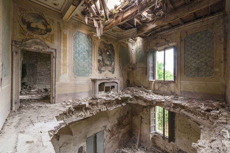 Photographs of Abandoned Buildings