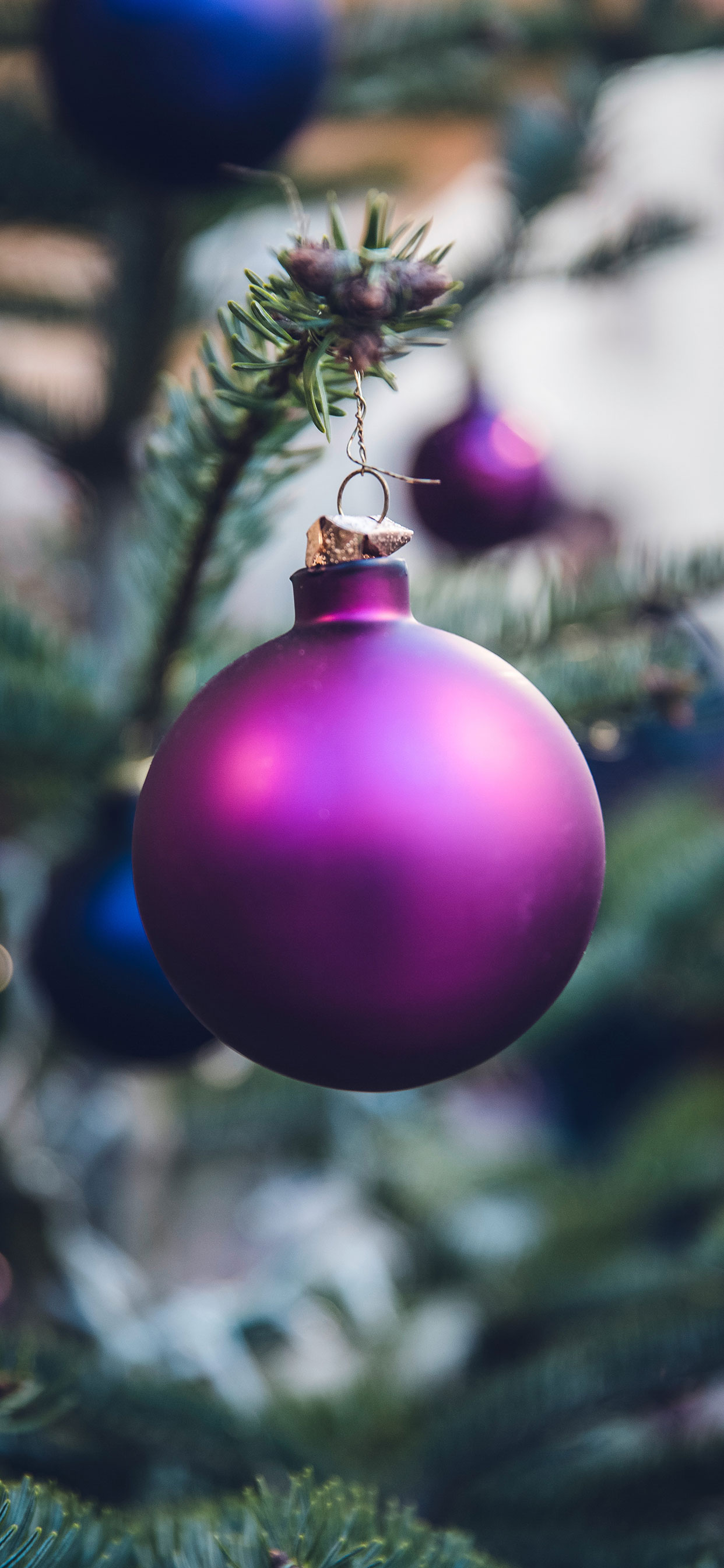 iPhone-XS-and-XS-Max-Christmas-Wallpapers