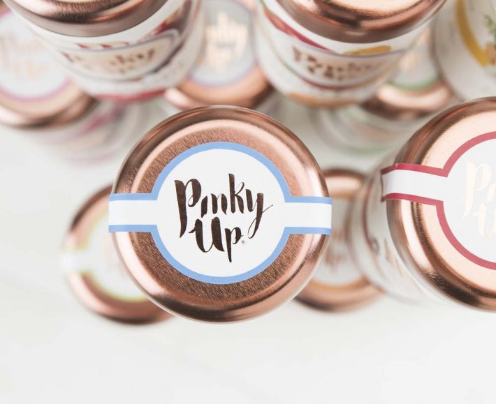 Pinky-Up-Tea-Packaging-Design-007