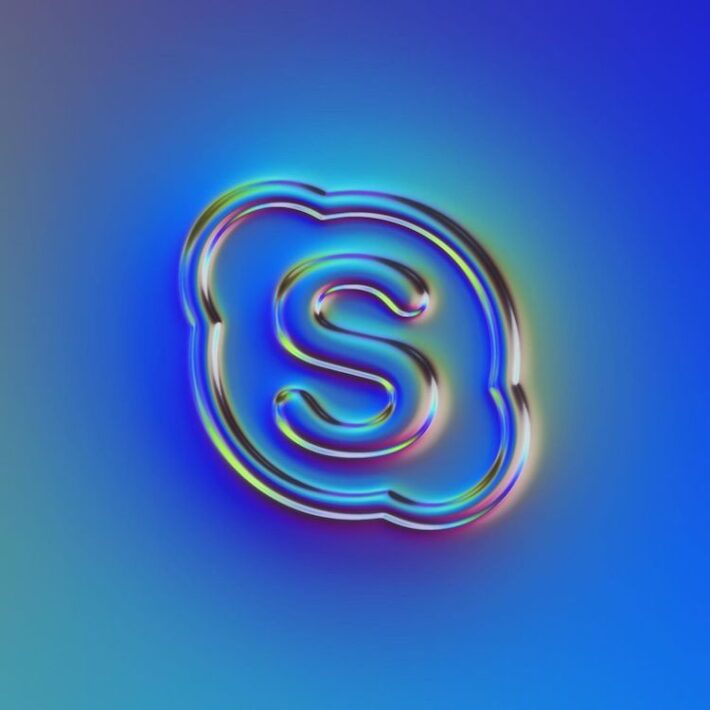 Renowned-Logos-Into-Holographic-Chrome-Icons
