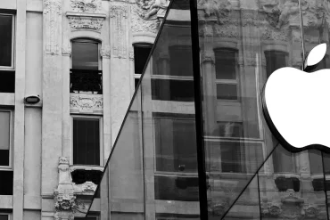 Apple Store in Near Me - Find the Closest Apple Store & Services