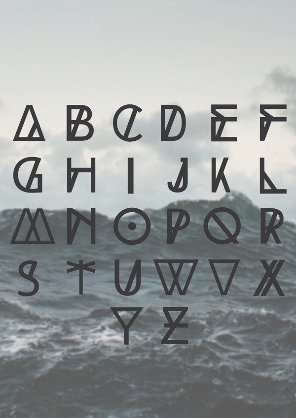 HIGH TIDE free typeface