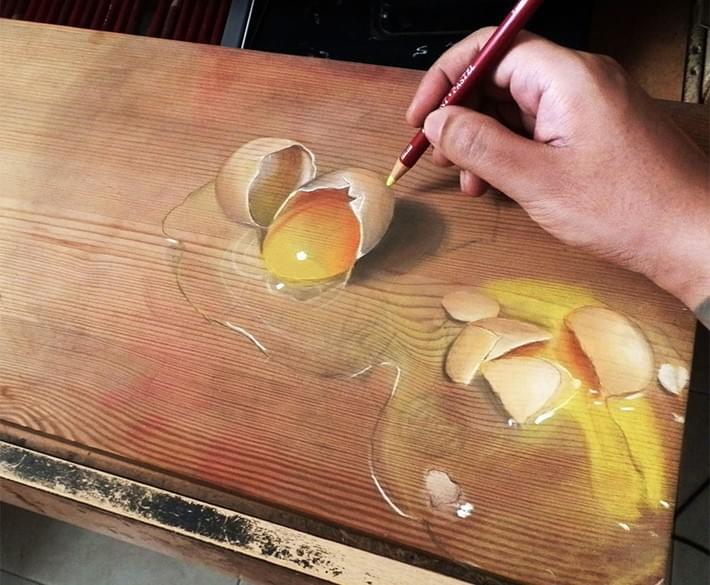 Hyper Realistic Drawings on Wooden Boards