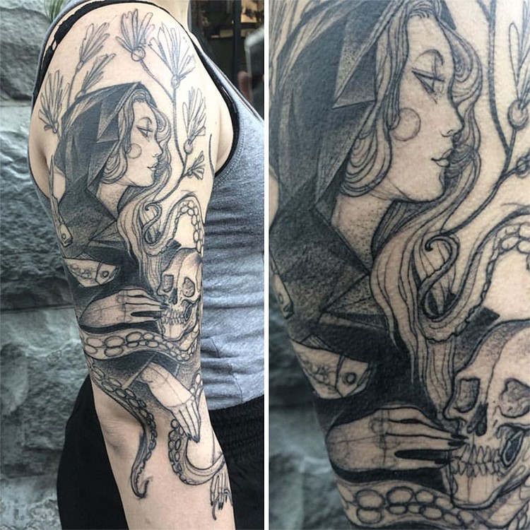 Artist-makes-Tattoos-that-Look-like-Pencil-Drawings