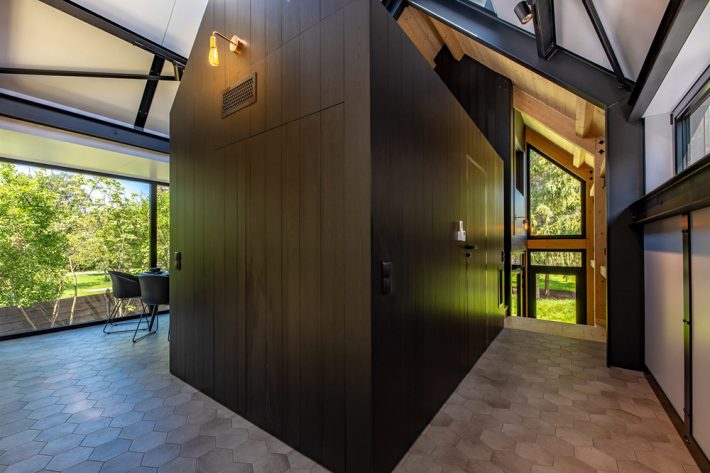 traditional-architecture-with-modernity