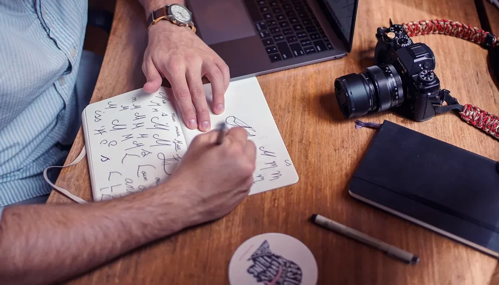 What are the 7 types of logo design