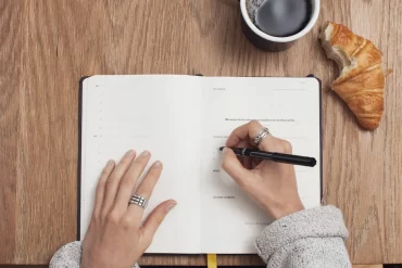 Best Apps for Poetry Writing