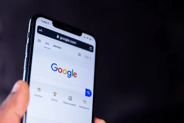 How to Ensure Your WordPress Theme is Mobile-Friendly and Fast