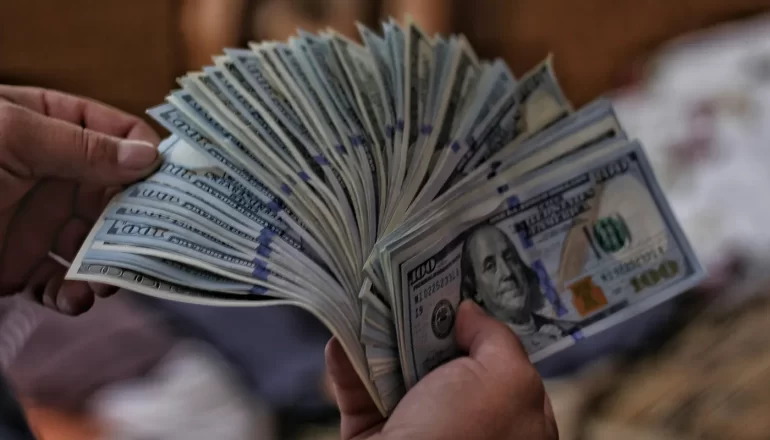 The Average Salaries of the United States - Exploring Key Sectors and Trends