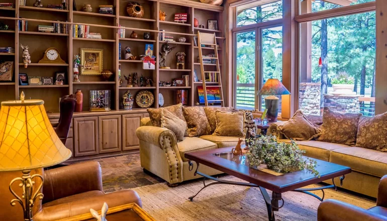 How to Start a Home Decor Business