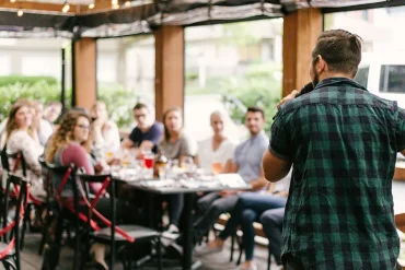 10 Interactive Ideas for a Presentation That Wow Any Audience